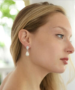 CZ pear with bold drop - Silver or Rosegold