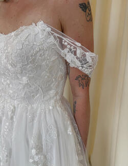 Forget Me Knot Amaia No Plunge | Wedding Dress New Zealand
