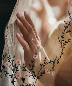 NZ Mānuka Floral Veil