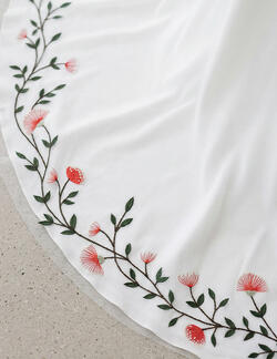 NZ Pōhutukawa Floral Veil