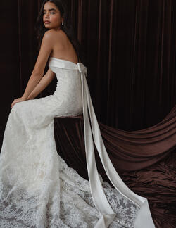 Jenny Yoo Aves Wedding Dress