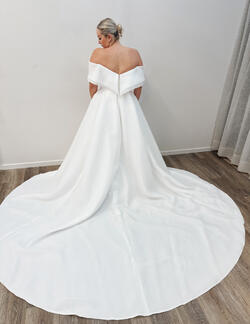 Forget Me Knot Canberra | Wedding Dress New Zealand