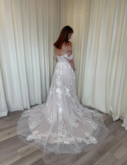 Forget Me Knot Danielle | Wedding Dress New Zealand