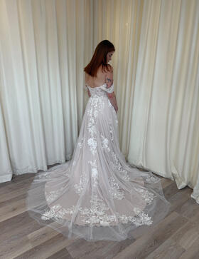 Forget Me Knot Danielle