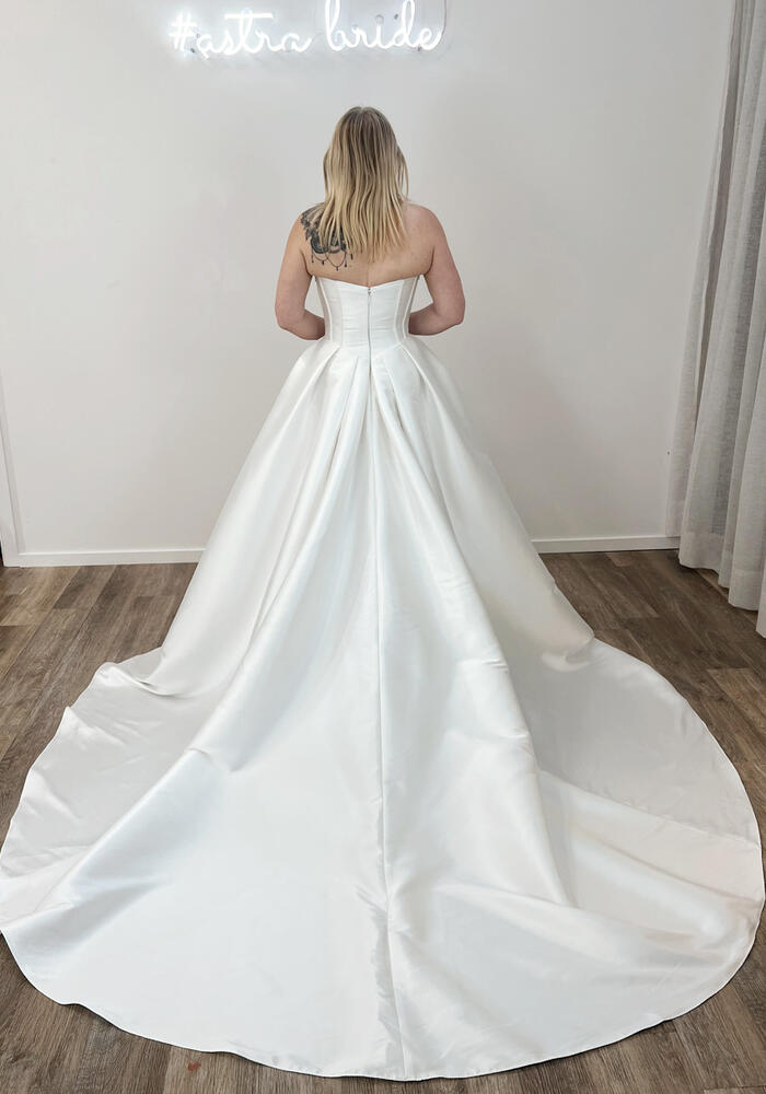 Forget Me Knot Eastbourne | Wedding Dress New Zealand
