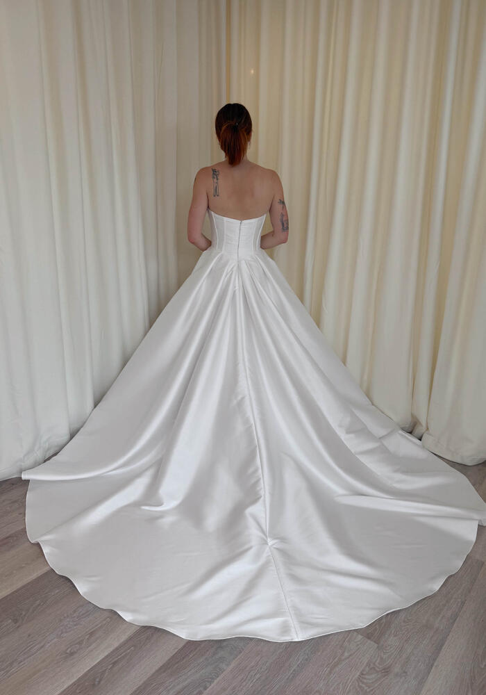 Forget Me Knot Eastbourne | Wedding Dress New Zealand