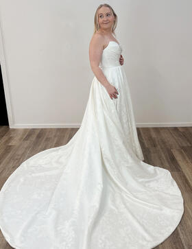 Forget Me Knot Genoa