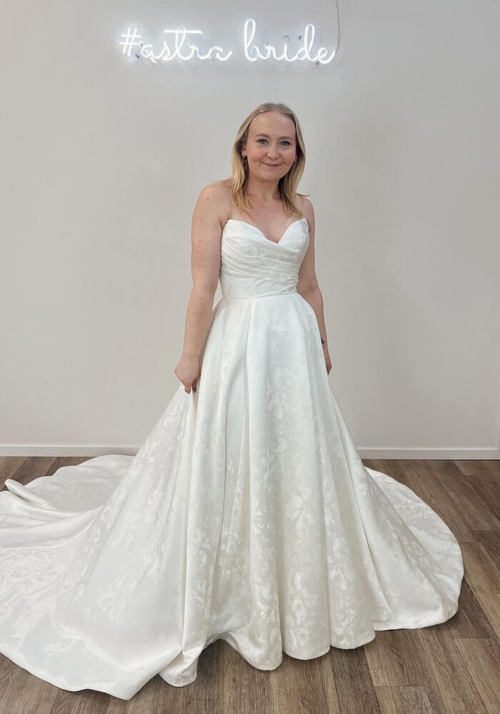 Forget Me Knot Genoa