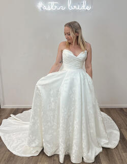 Forget Me Knot Genoa | Wedding Dress New Zealand