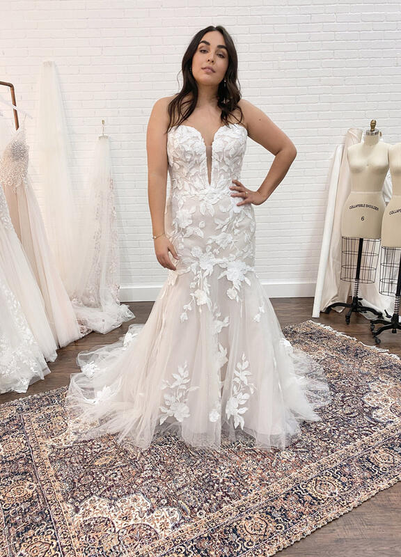 Rebecca Ingram Hattie AB16+
