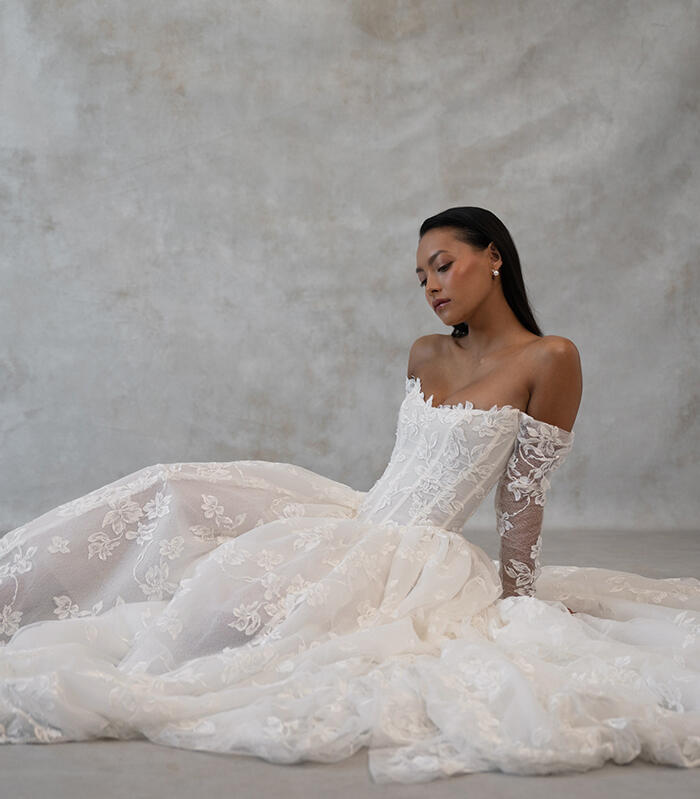 Jenny Yoo Phoebe Wedding Dress