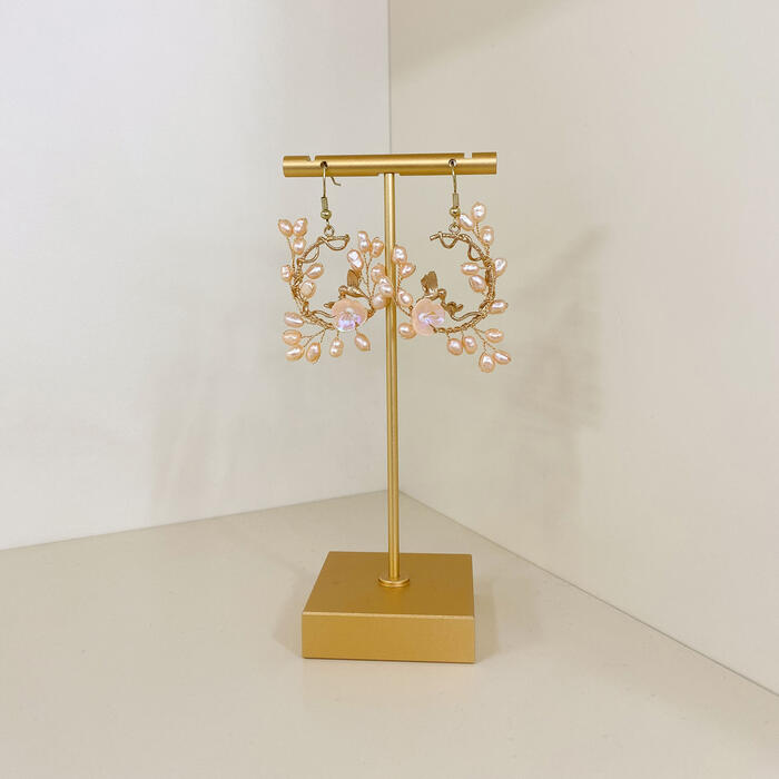 Hummingbird hoops