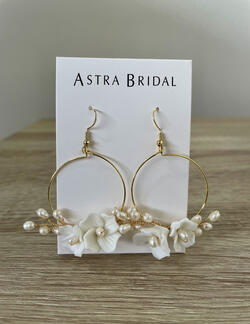 Pearl hoops