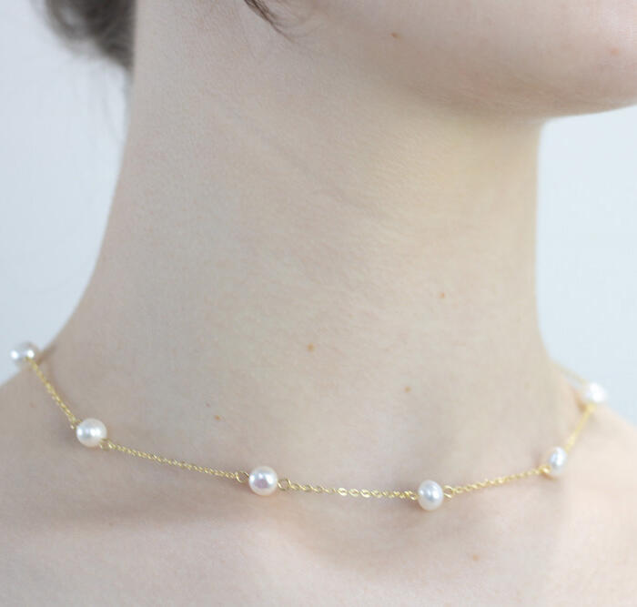 Spaced pearls