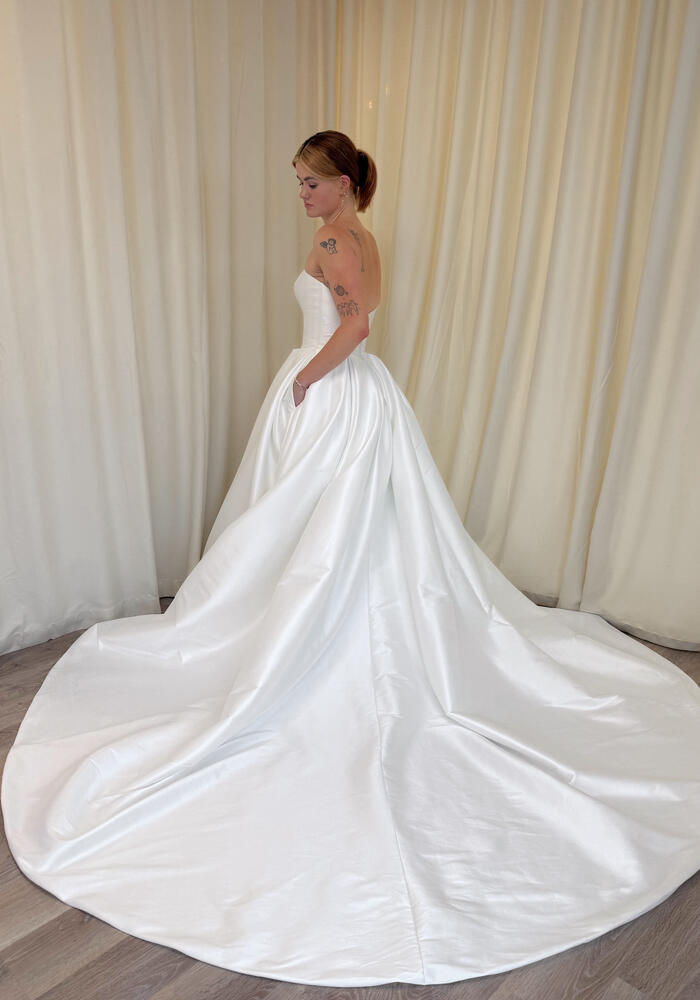 Forget Me Knot Richmond | Wedding Dress New Zealand