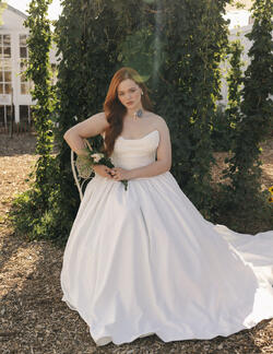 Rebecca Ingram Vanessa Wedding Dress
