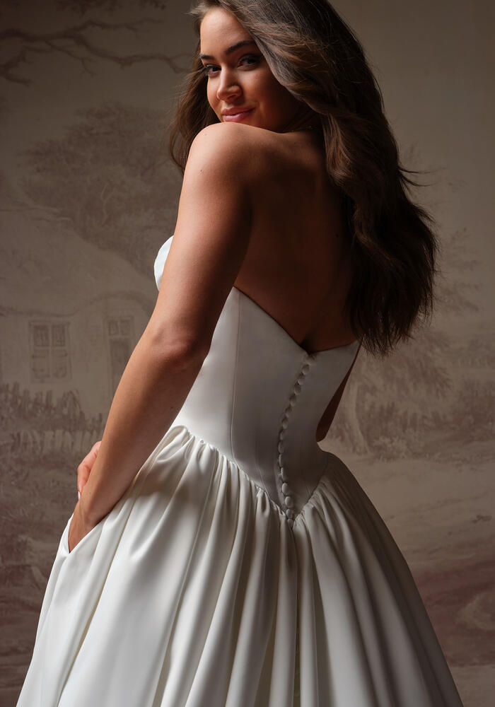 Rebecca Ingram Vanessa Wedding Dress