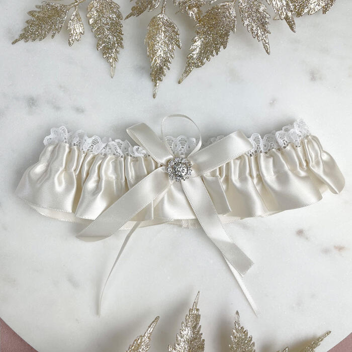 Luxe satin garter