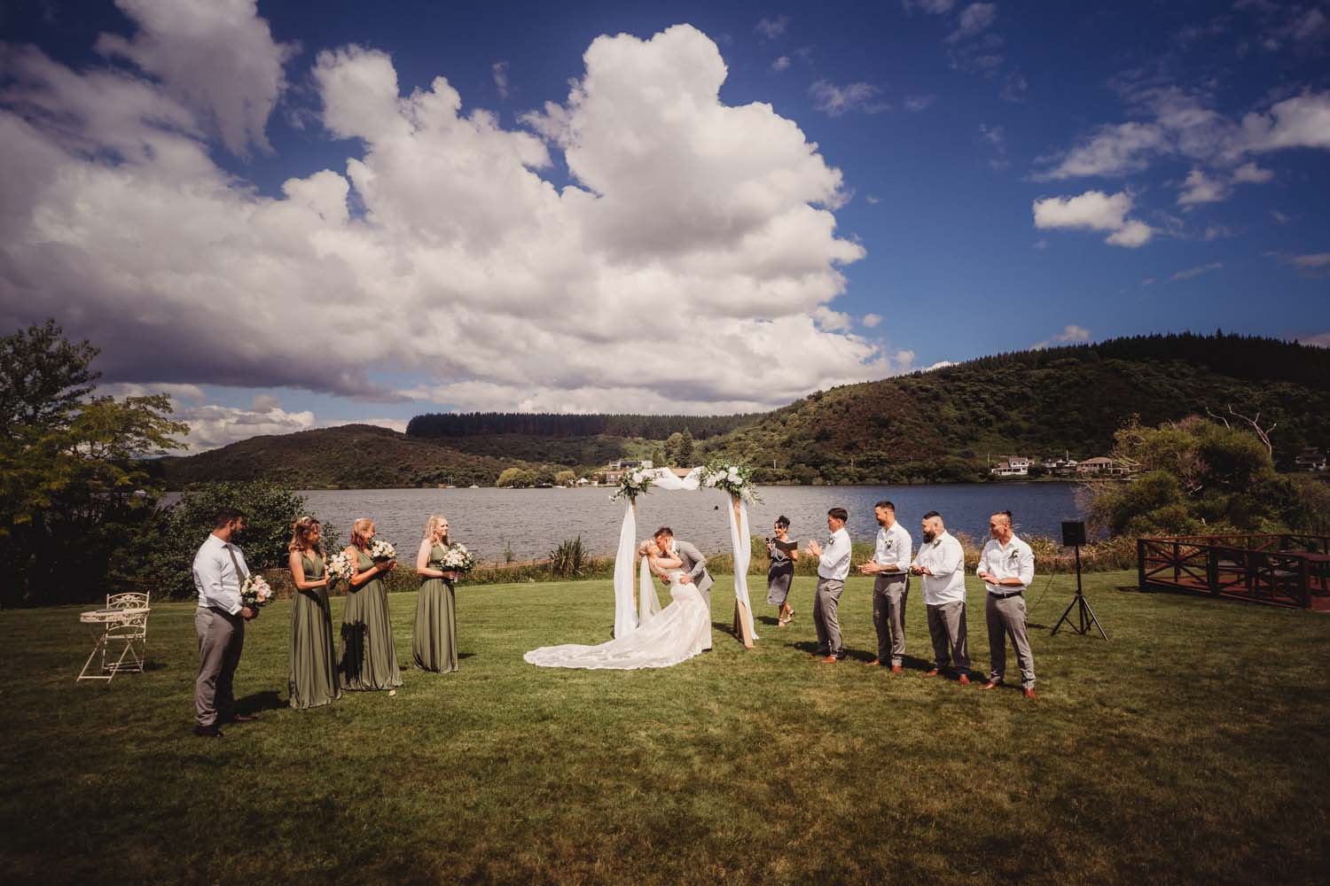 Summer Lake Wedding in Rotorua 
