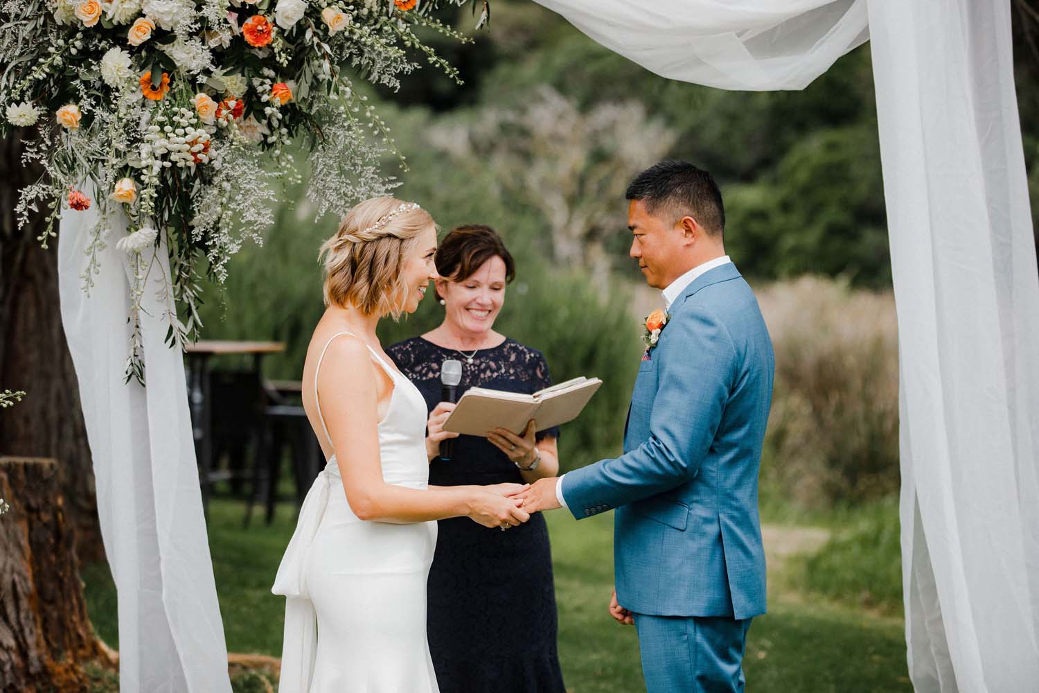 Gorgeous Outdoor Wedding at Tawharanui Lodge