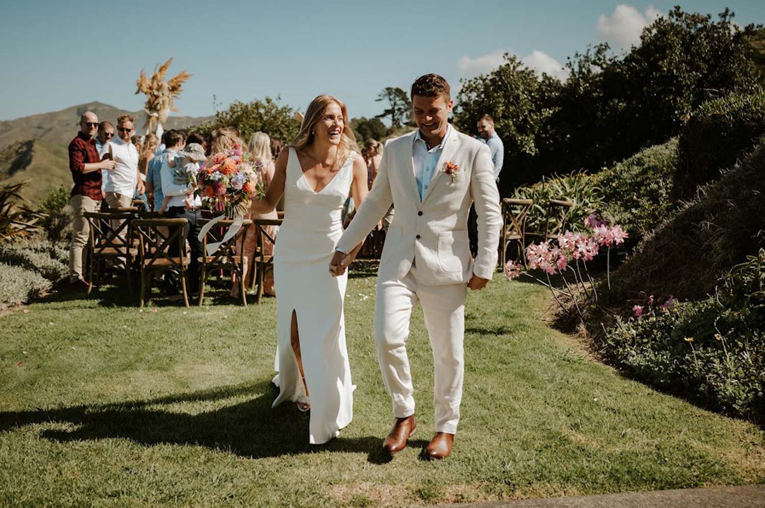 Stunning Sunny Beach Wedding in Gisborne