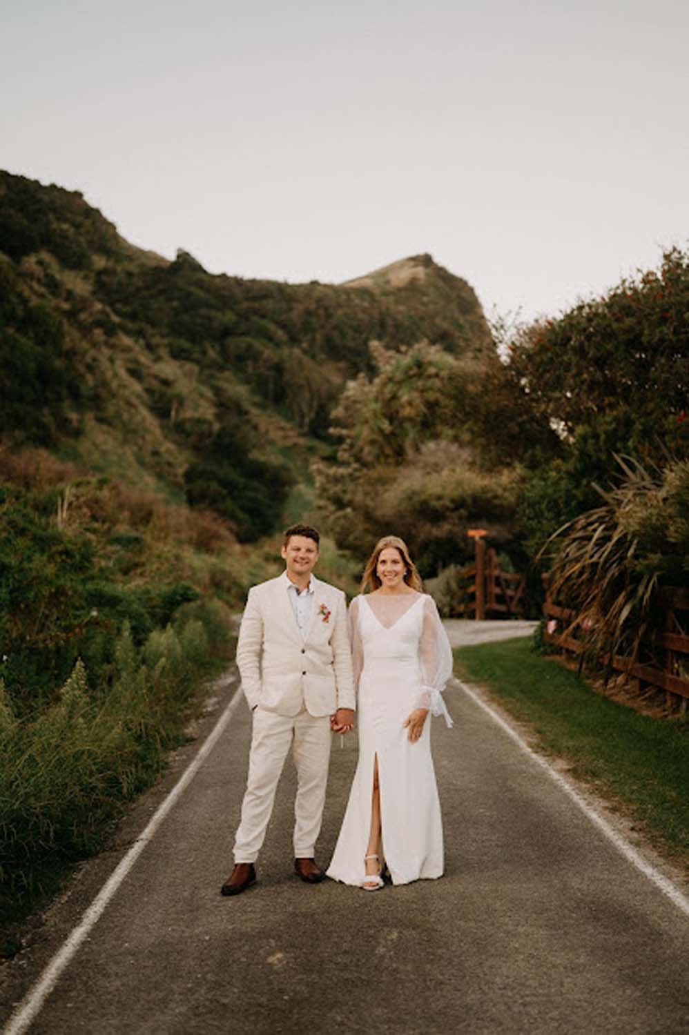 Stunning Sunny Beach Wedding in Gisborne