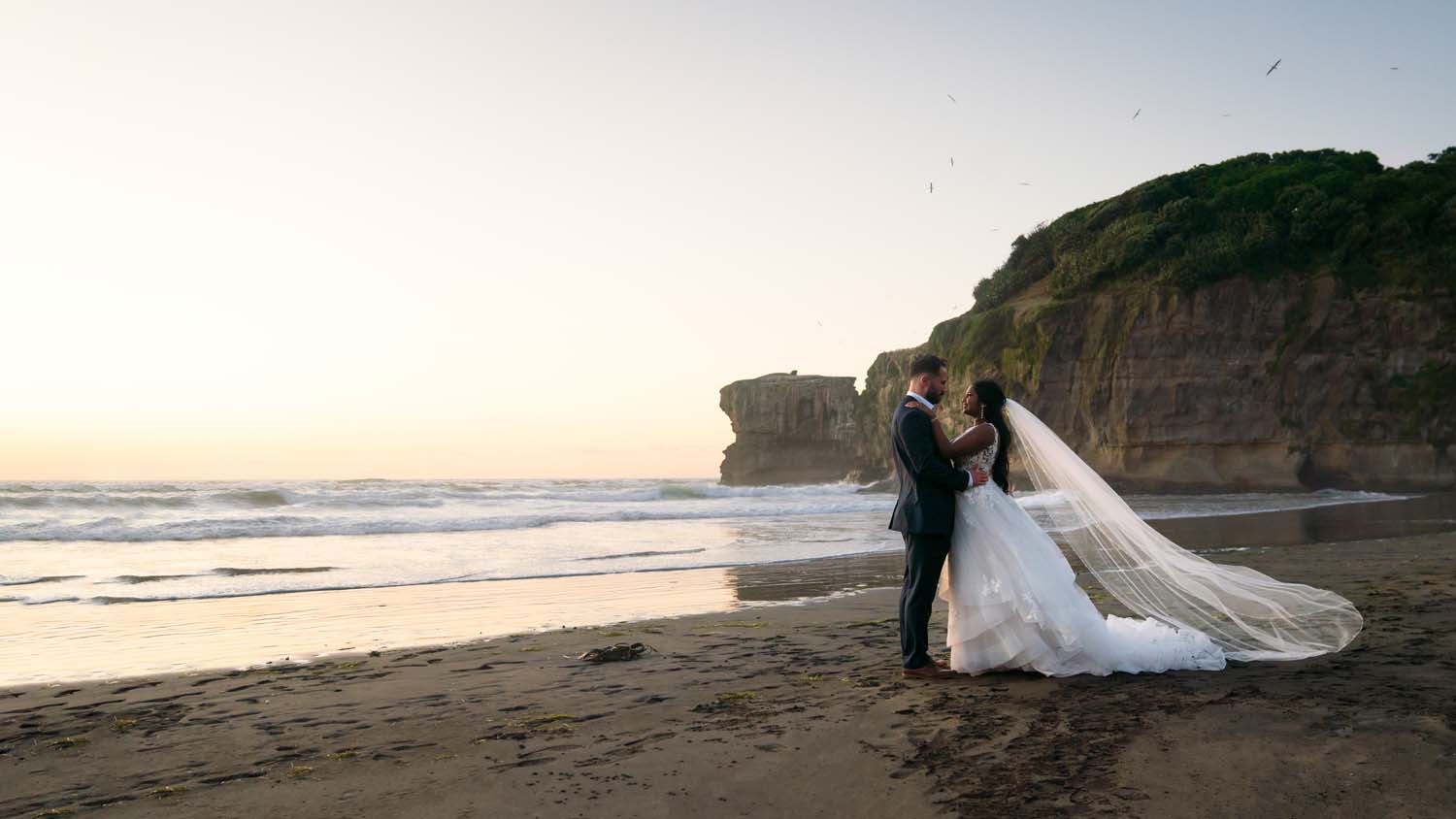 Stunning Auckland Wedding