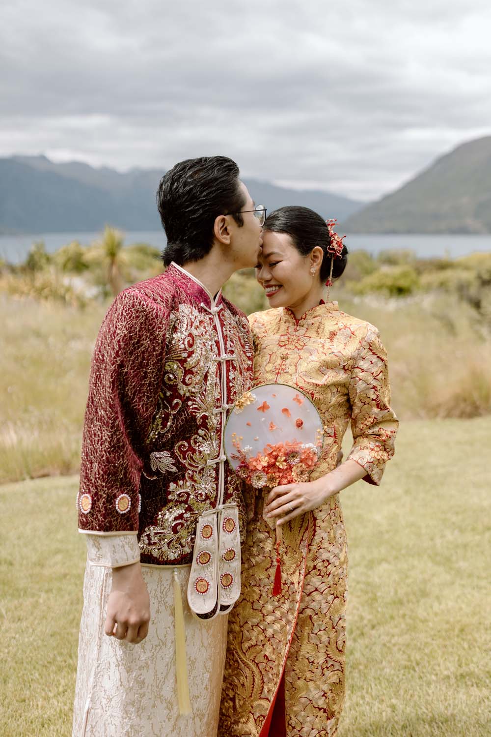 Picturesque Queenstown Lake Wedding