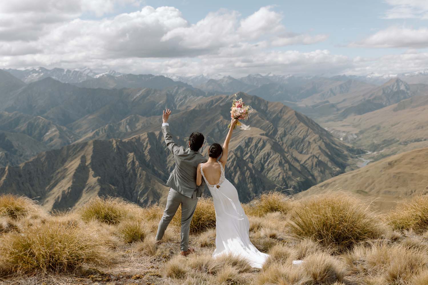 Picturesque Queenstown Lake Wedding
