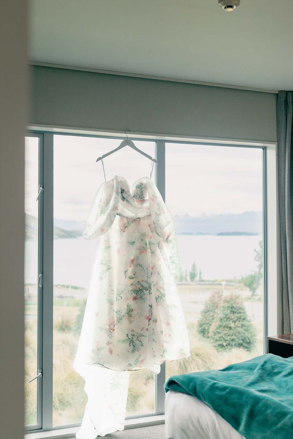 Breathtaking Church wedding at Lake Tekapo