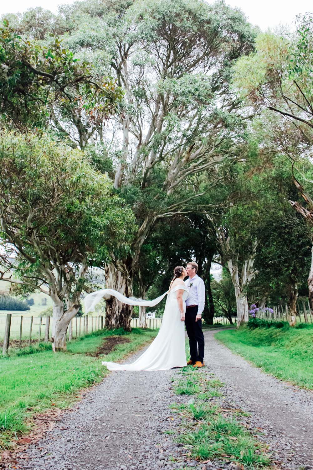 Beautiful Outdoor Wedding in Martinborough