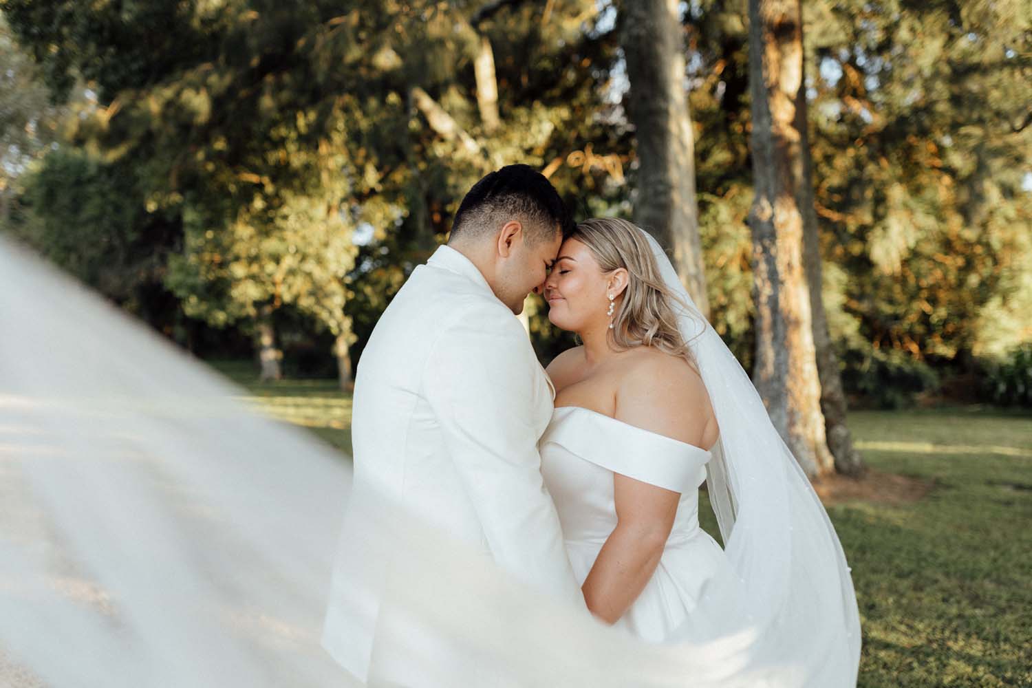 Charming Outdoor Wedding at Meadowood House