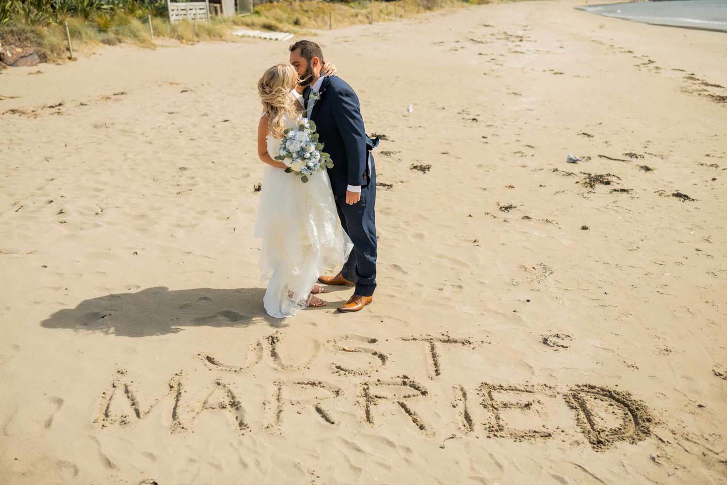Gorgeous Beach Wedding in Waiheke