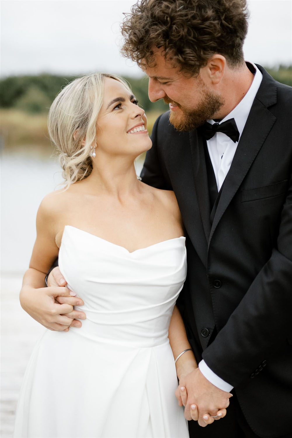 Idyllic Outdoor Wedding at Backpaddock Lakes