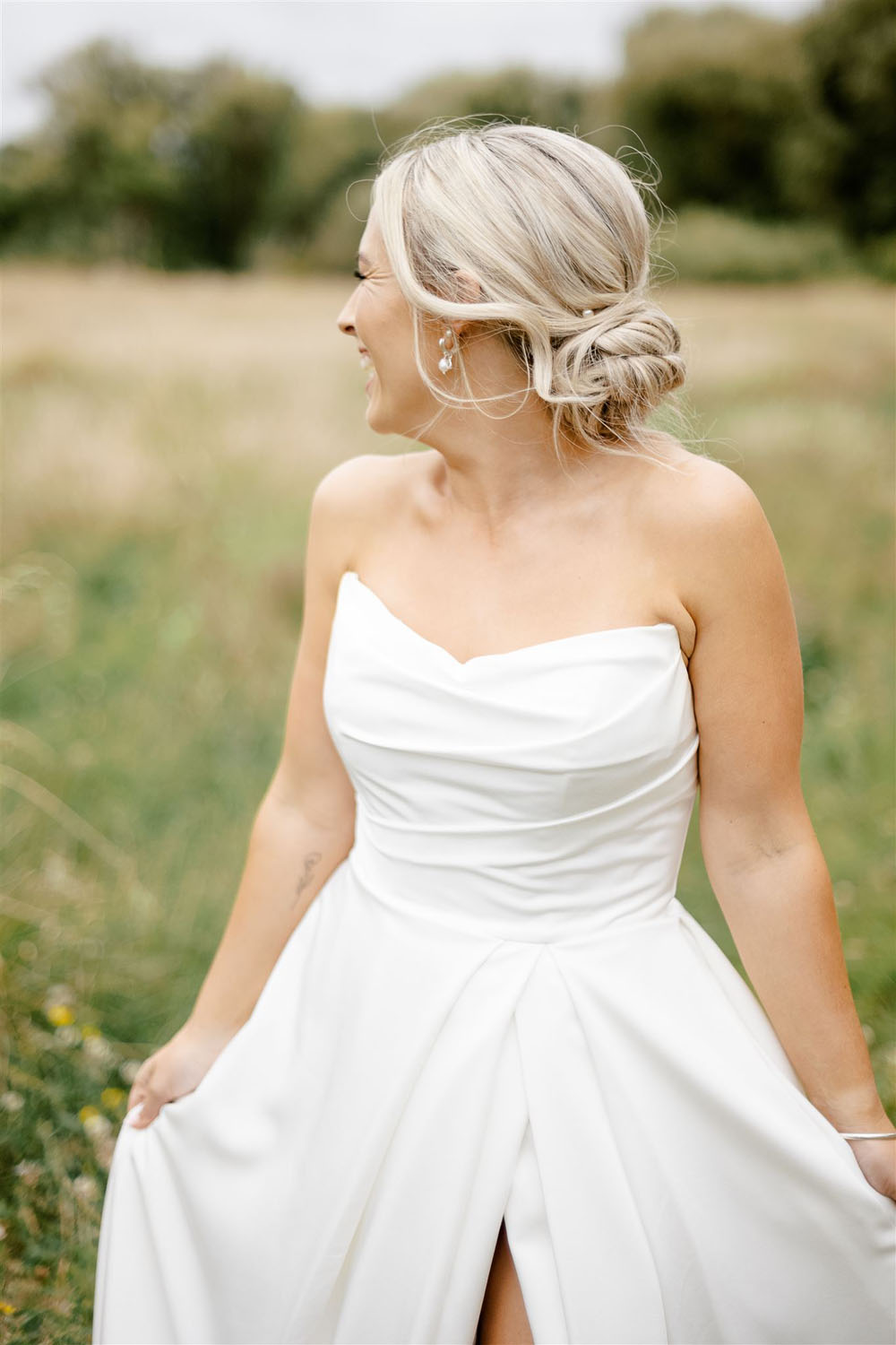 Idyllic Outdoor Wedding at Backpaddock Lakes