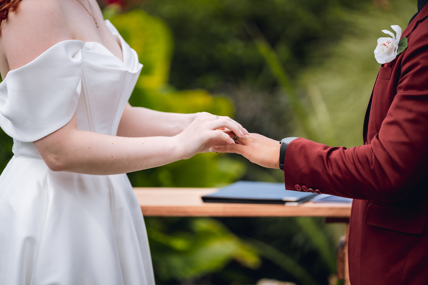 Intimate Garden Wedding in Auckland