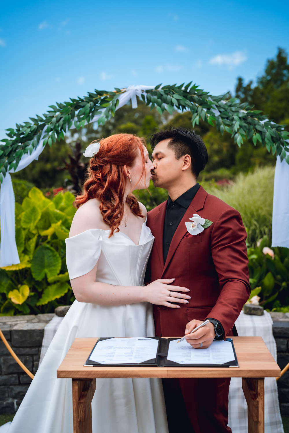 Intimate Garden Wedding in Auckland