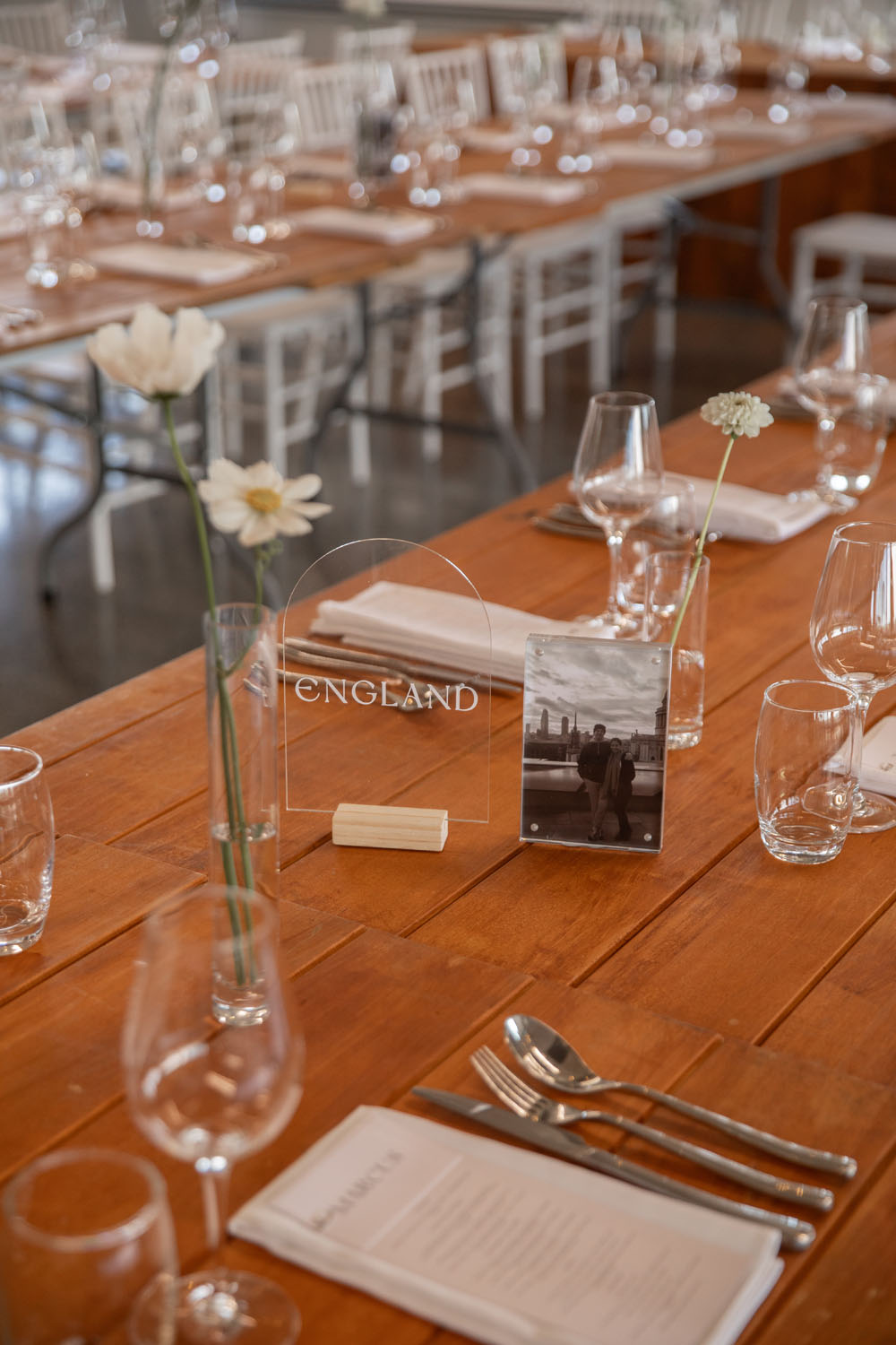 Fun and Cheerful Golf Club Wedding in Raglan