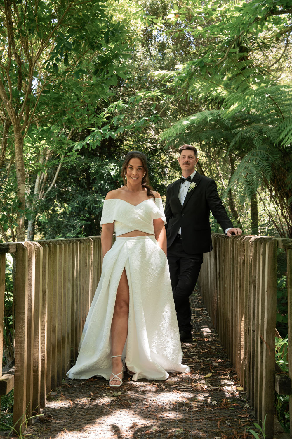 Fun and Cheerful Golf Club Wedding in Raglan