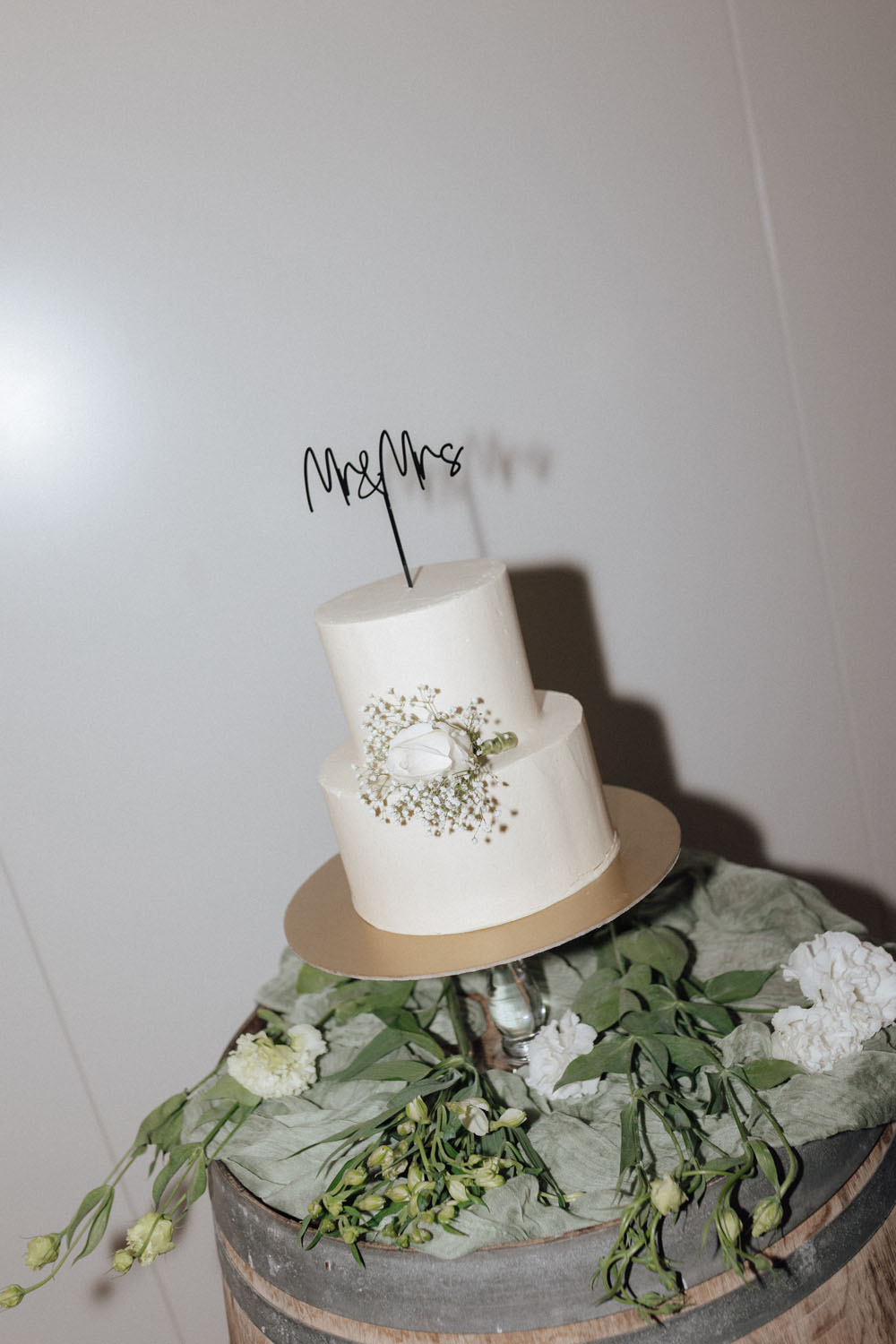Bubbly and Fun Garden wedding in Masterton Bubbly and Fun Garden wedding in Masterton