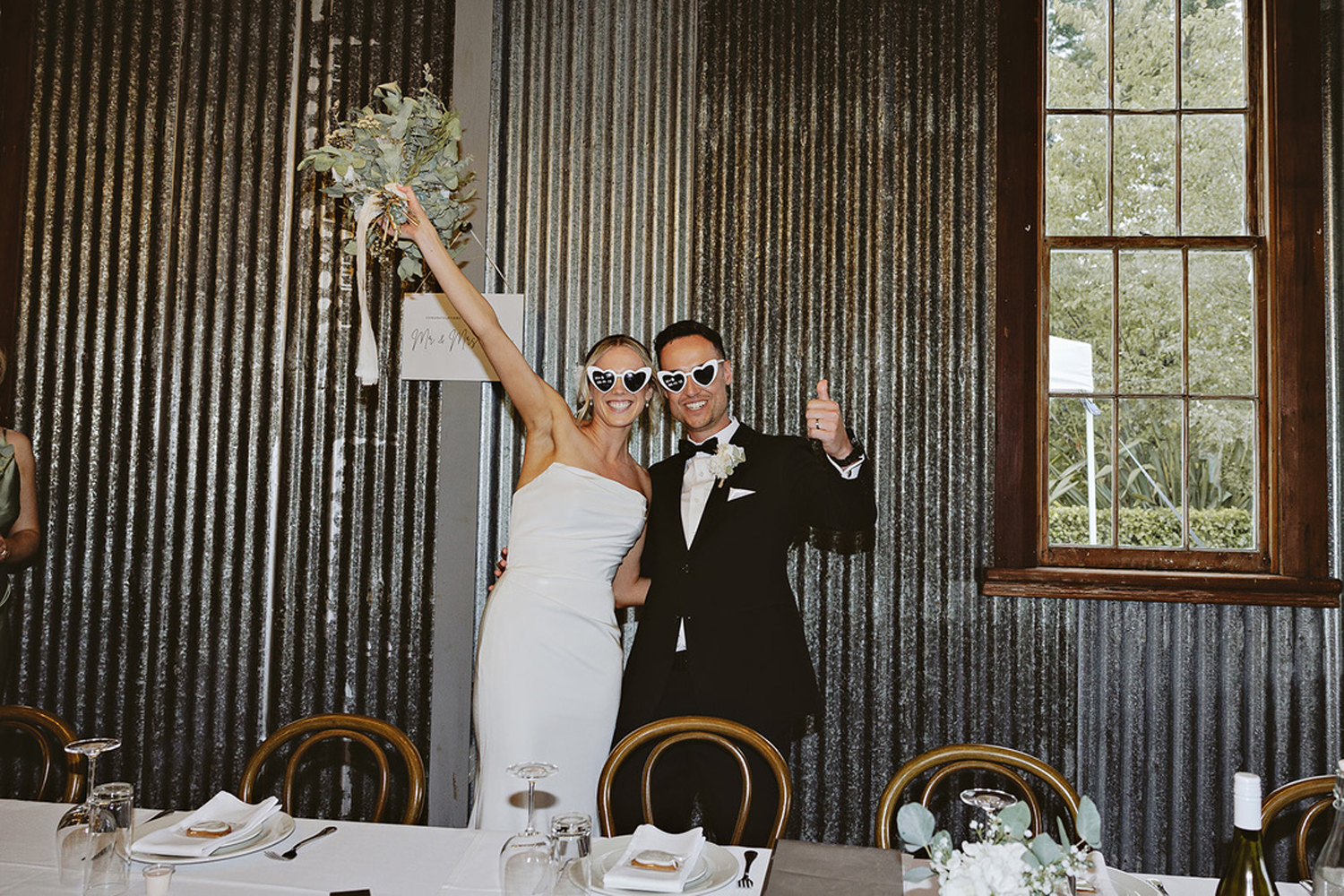 Beautiful Lodge Wedding at Broadlands Lodge