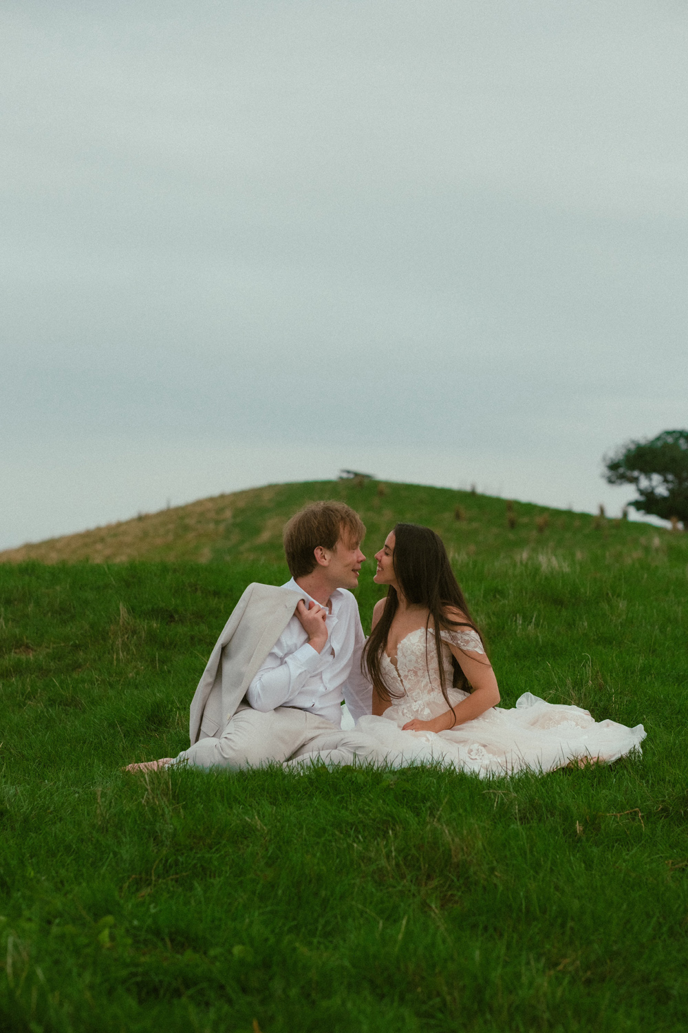 Enchanting Outdoor Auckland Wedding