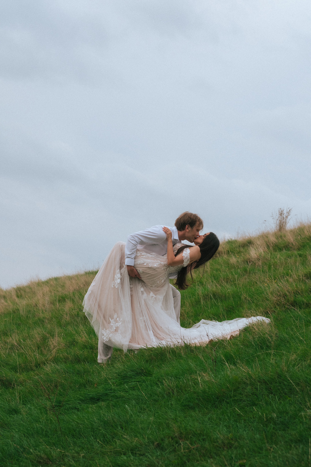 Enchanting Outdoor Auckland Wedding