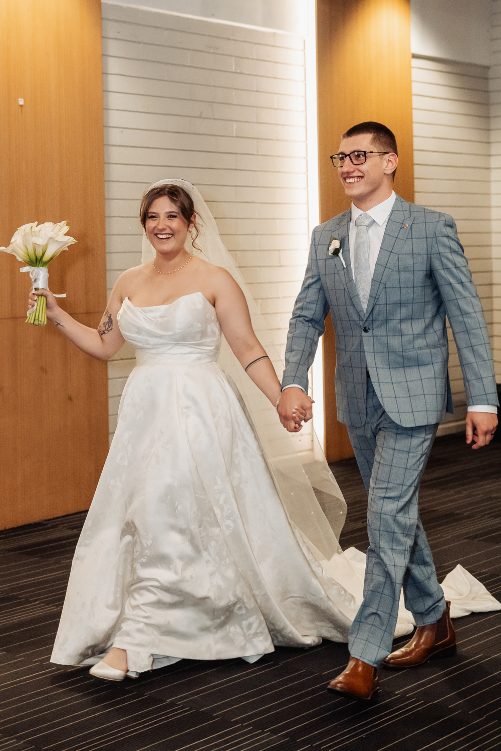 A Classic and Joyful Wedding in Auckland