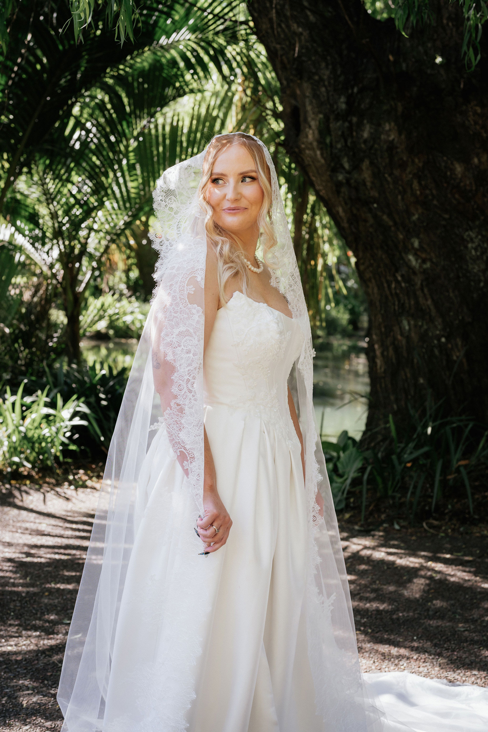 Romantic Church &amp; Estate Wedding in Auckland