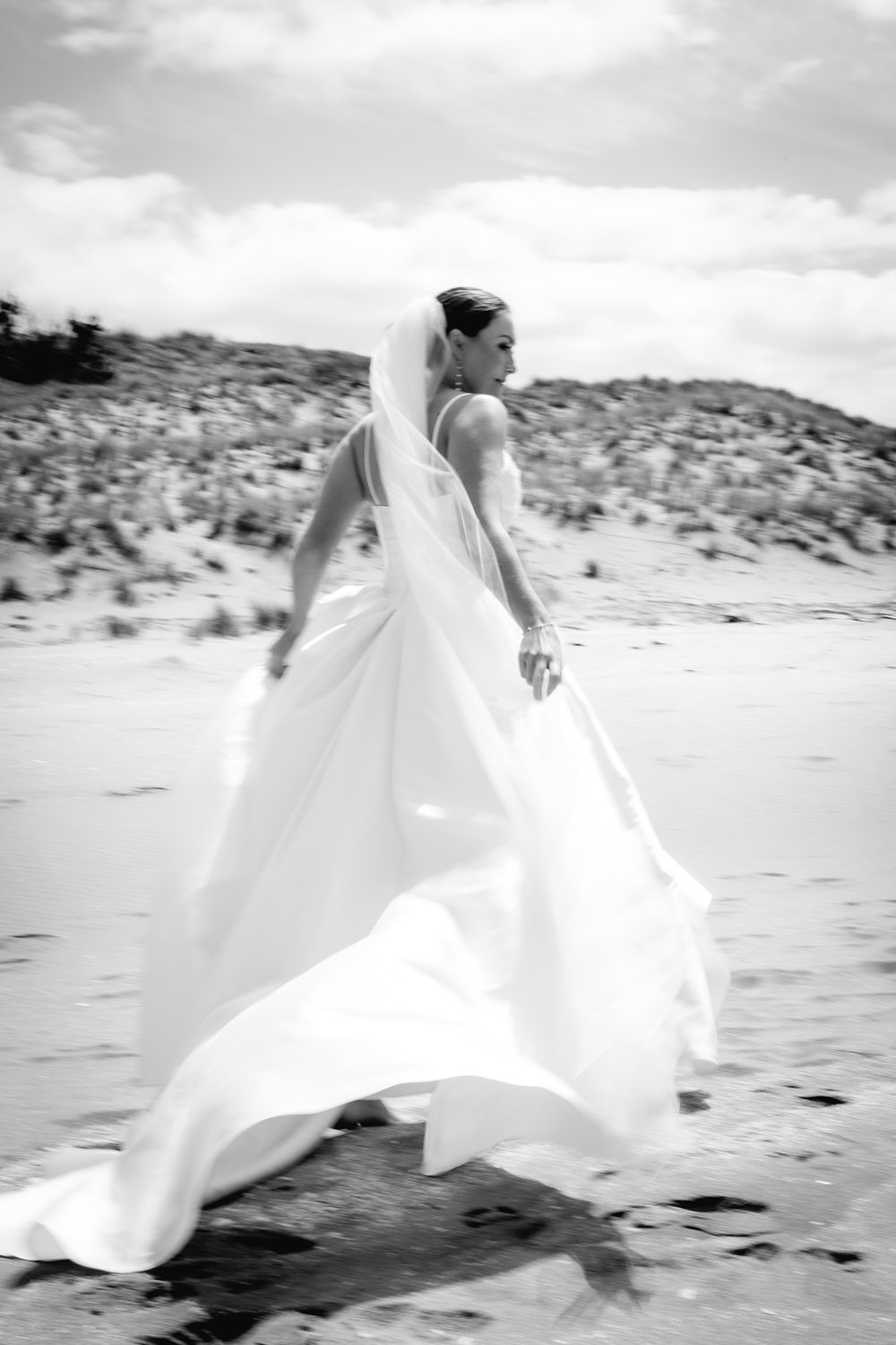 Picturesque Beach Wedding at Orua Beach House