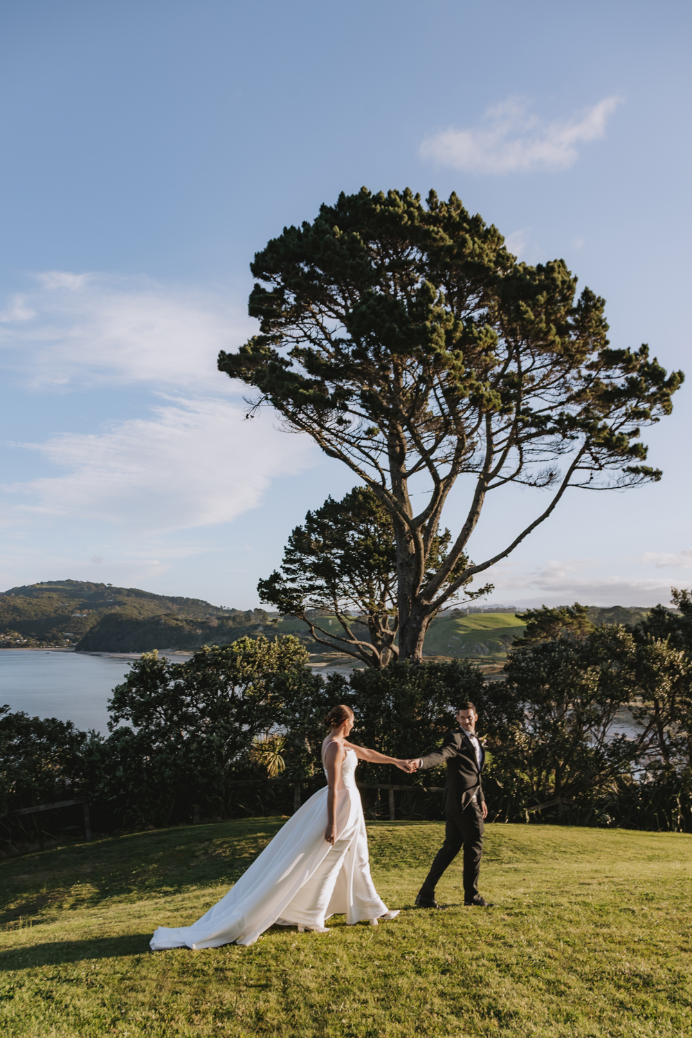 Picturesque Beach Wedding at Orua Beach House