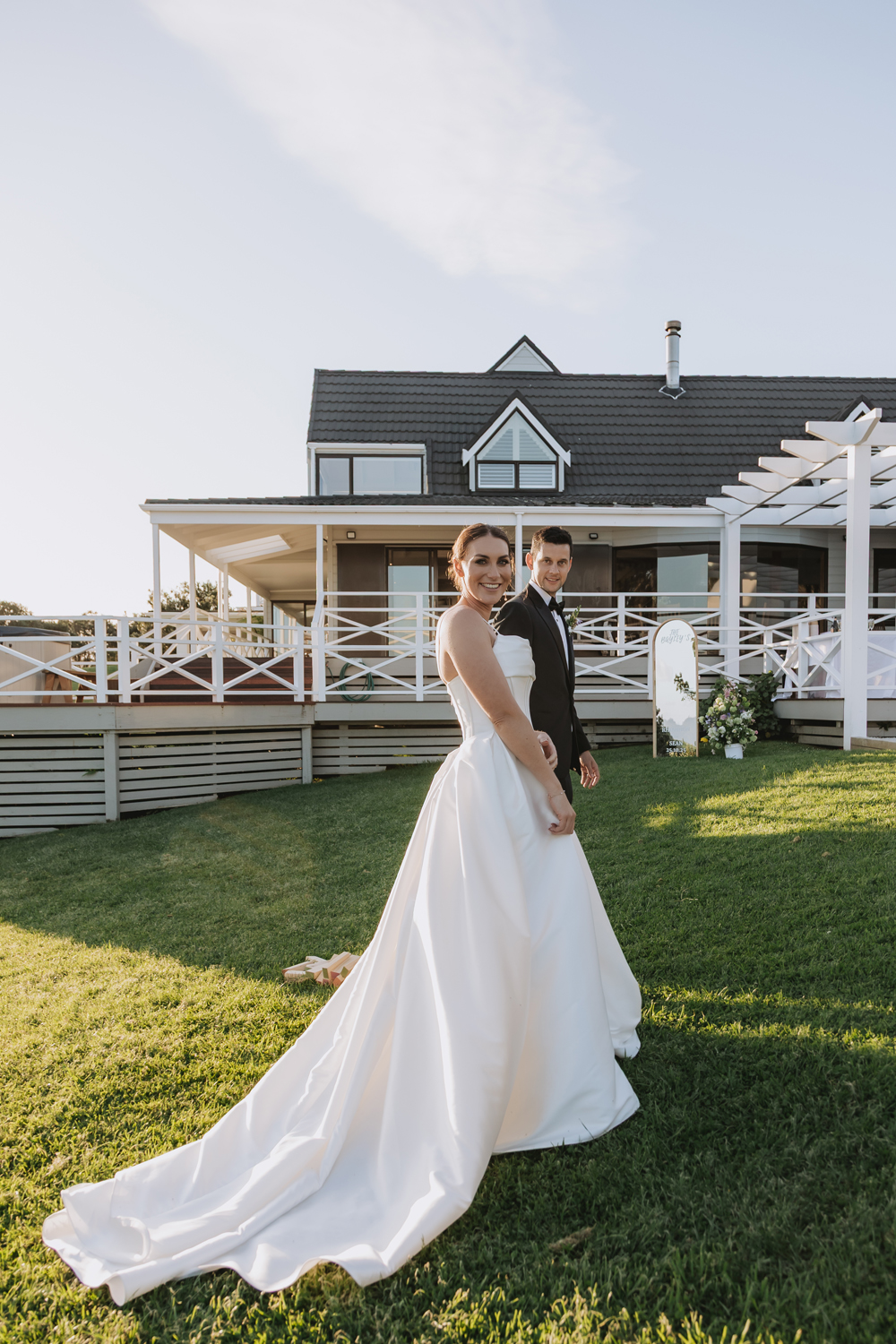 Picturesque Beach Wedding at Orua Beach House