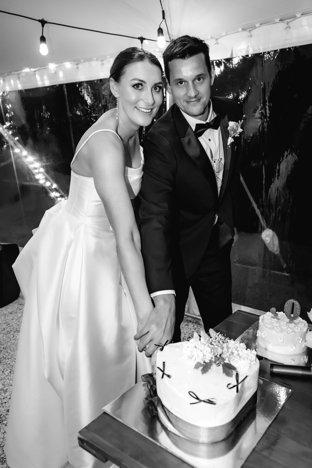 Picturesque Beach Wedding at Orua Beach House