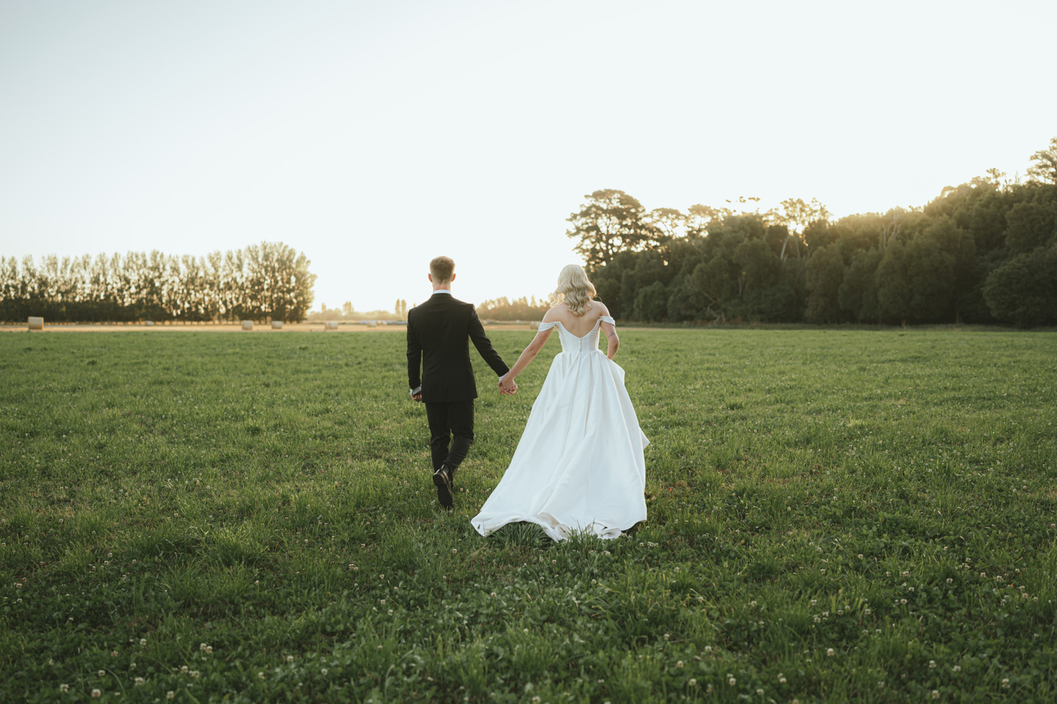A Timeless Outdoor Wedding at Rose & Smith
